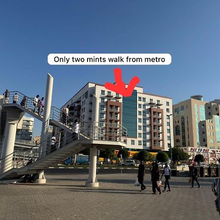 Backpackers Heaven ! 18 Beds In A 2 Bedroom Apartment In Front Of Union Metro Station Diera ดูไบ ภายนอก รูปภาพ
