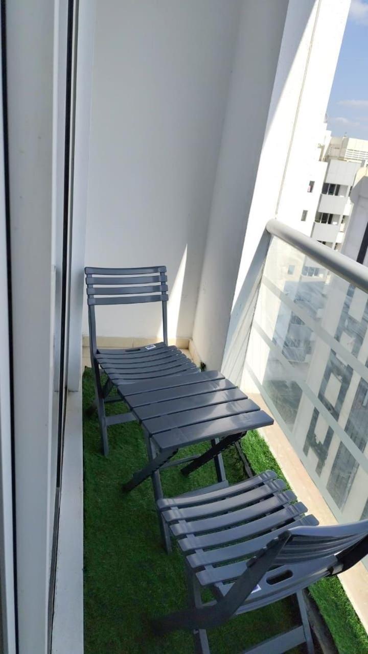 Backpackers Heaven ! 18 Beds In A 2 Bedroom Apartment In Front Of Union Metro Station Diera ดูไบ ภายนอก รูปภาพ