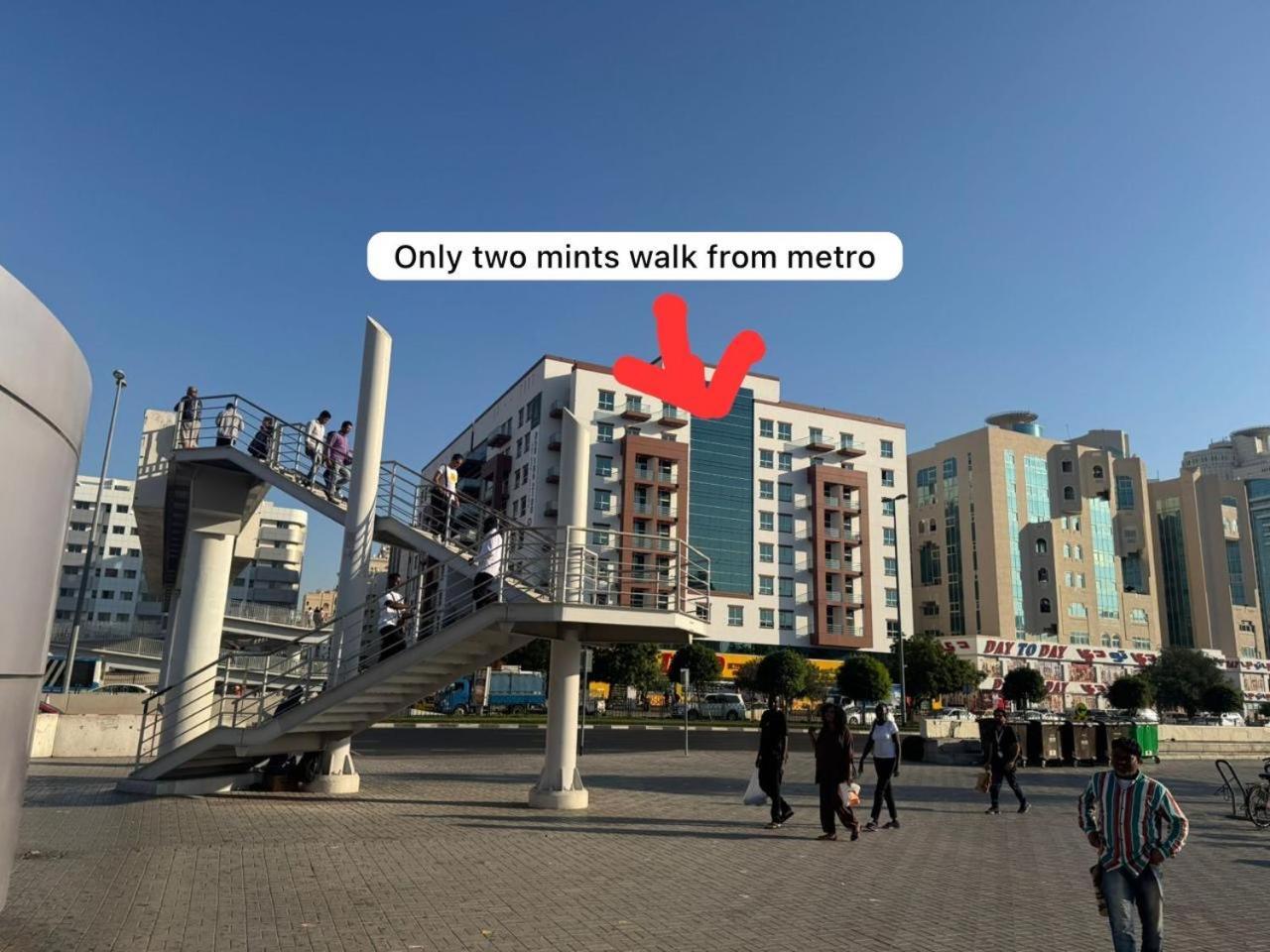 Backpackers Heaven ! 18 Beds In A 2 Bedroom Apartment In Front Of Union Metro Station Diera ดูไบ ภายนอก รูปภาพ